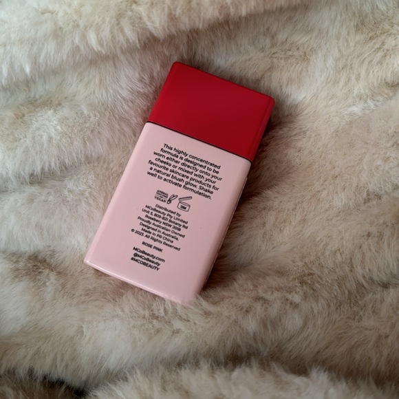New MCoBeauty Super Glow Blush Drops - Picture 2 of 2
